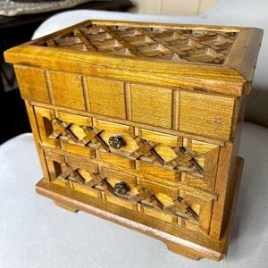 Vintage Farrington Music Jewelry Box Wood 3 Drawer Criss Cross Pattern Unique